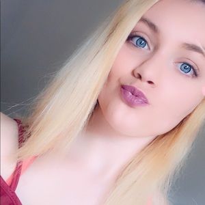 Meet your Posher, Bethany